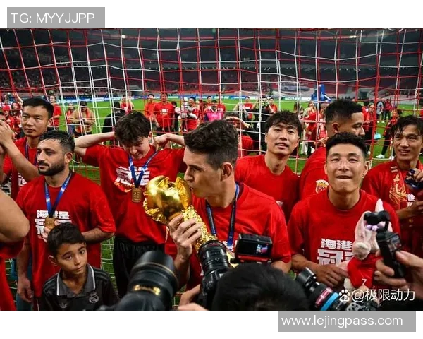 中超惊现经典对决阿森纳险胜AC米兰红牌争议引发全场热议