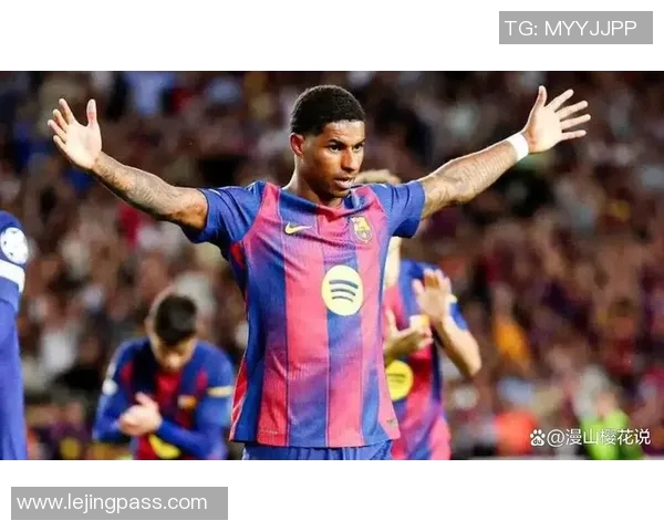 欧冠激战巴萨狂胜AC米兰6比2全场沸腾瞬间回顾