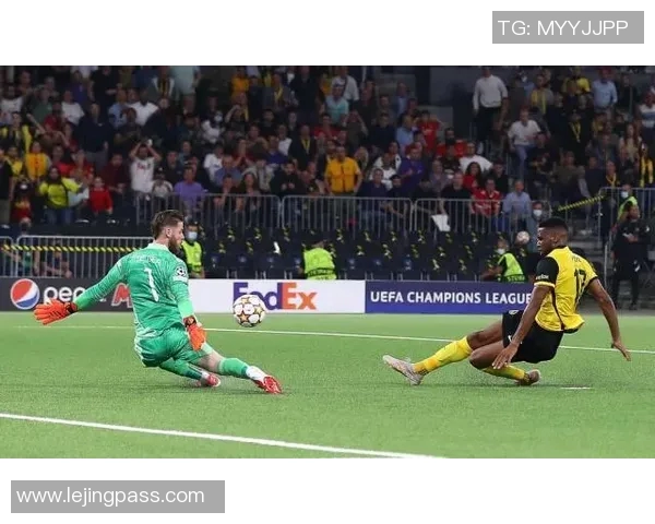 足总杯惊天逆转本菲卡大胜尤文图斯红牌事件引发全场热议