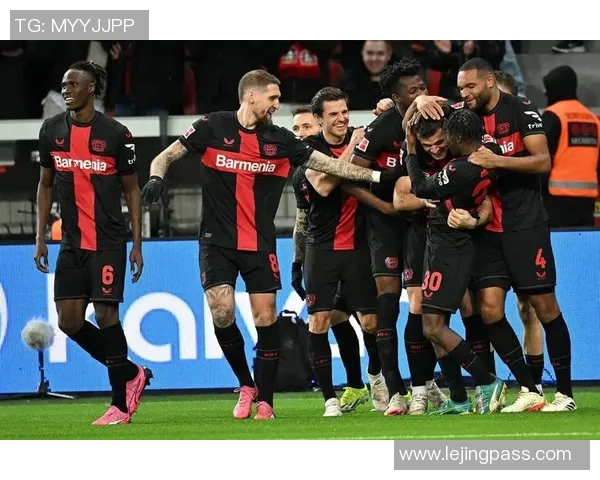 国王杯精彩对决那不勒斯大胜本菲卡全场沸腾绝杀瞬间回顾