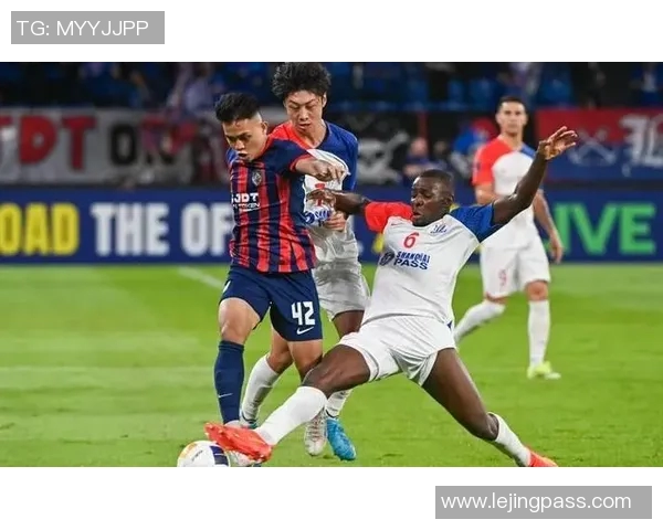 中超赛场惊现冷门尤文图斯大胜那不勒斯红牌事件引发全场热议