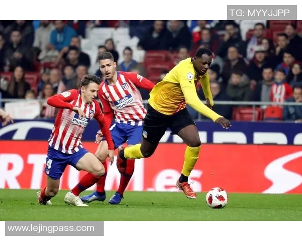 欧冠激战波尔图与马竞握手言和乌龙球引发争议判罚全场沸腾