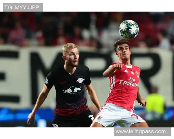 德甲精彩对决莱比锡逆转本菲卡神奇扑救点燃全场热情与转会传闻 德甲精彩对决莱比锡逆转本菲卡神奇扑救点燃全场热情与转会传闻