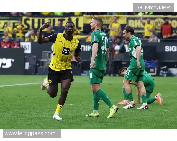 德甲惊天逆袭多特蒙德五球狂胜曼城十大精彩进球回顾