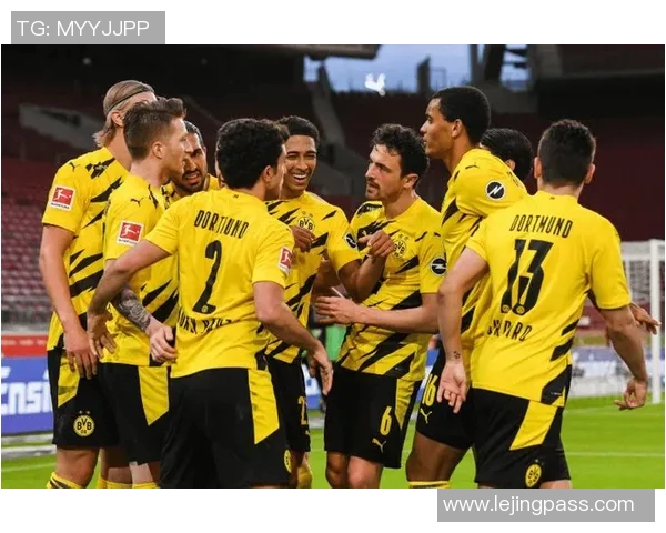 德甲焦点战尤文图斯与多特蒙德互交白卷争议判罚引发全场热议